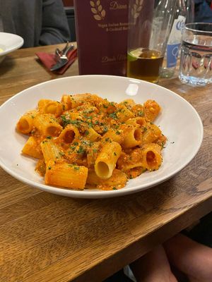 Mezza maniche alla zozzana at Sora Diana in Edinburgh