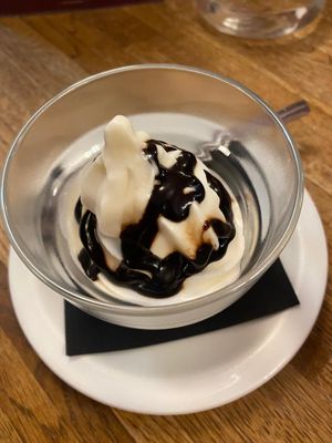 Vanila soft ice with choclate sauce at Sora Diana in Edinburgh