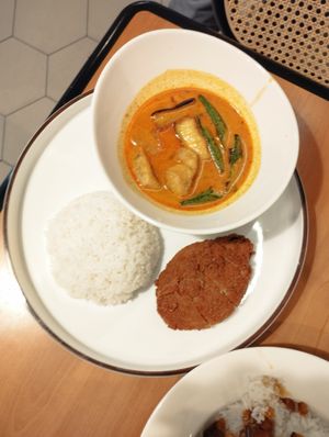 Vegetarian Chicken Chop Curry at Mother Earth Classic Express - 大地之素 in Central Singapore