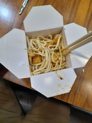 Noodle box - no plates at WOK C-1 - WOK Ц-1 in Tashkent