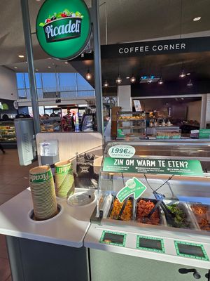 The buffet at Picadeli - Esso Drongen Zuid in Ghent