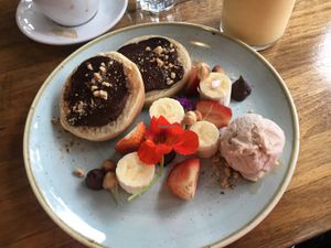 notella crumpets  at Sister of Soul in St Kilda