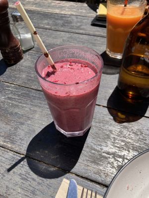 Damn good berry smoothie  at Vudu Cafe and Larder in Queenstown