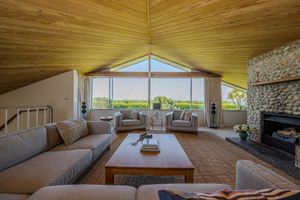 Living room #Veganuary at DELTA - Vegan Retreat in West Wittering