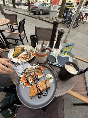 Spinach quiche and savoury strudel with salad 👌🏼  at Von Zehn bis Vier at Academy Bar in Salzburg
