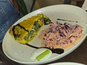 Spinach quiche and coleslaw at Von Zehn bis Vier at Academy Bar in Salzburg