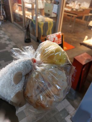 Walnut bagel and pumpkin roll at Bakery House Creek - パン屋ベーカリーハウス クリークです in Kyoto