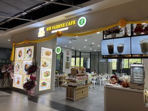 Upgraded! Do walk further in to their new shop!  at HM VGzone in Selangor