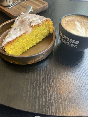 Lemon lavender cake   at Espresso Quartier in Maastricht