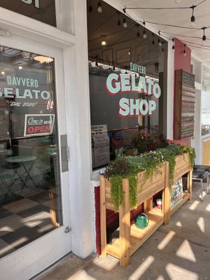 the best vegan treats in VA  at Davvero Gelato in Richmond