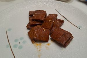 Tofu marinated with peanut&sesame sauce at Xier Vegetariano in Milan