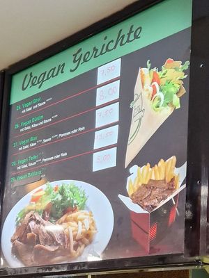 Neues Schild / Preisänderungen #Veganuary at East Kebab 2 in Hamburg