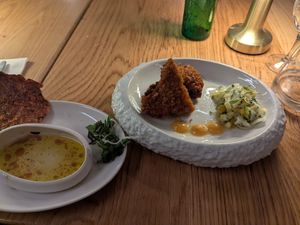  at Fronda Pasaje BCN in Barcelona