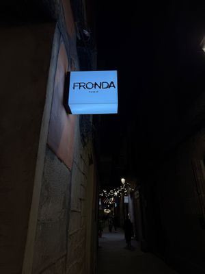  at Fronda Pasaje BCN in Barcelona