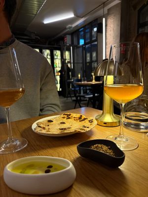  at Fronda Pasaje BCN in Barcelona