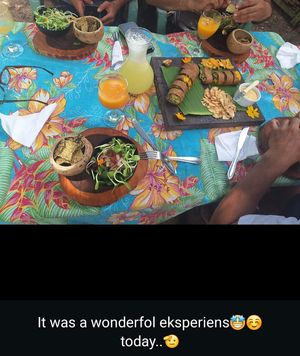 Almoço Solar na Tribo do Sol 
Ontem vivemos uma experiência incrível aqui na Tribo do Sol, recebendo um grupo especial para saborear a verdadeira essência da Amazônia em at Tribo do Sol in Alter Do Chao