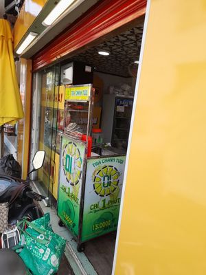 Small take away restaurant #Veganuary at Bánh mì chay Khôi - Thoại Ngọc Hầu in Ho Chi Minh City