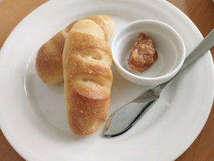 Vegan bread roll and homemade jam at Cafe Rest Montrose in Hiroshima