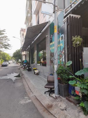 To the side of the restaurant outside #Veganuary at Dieu Thien in Ho Chi Minh City