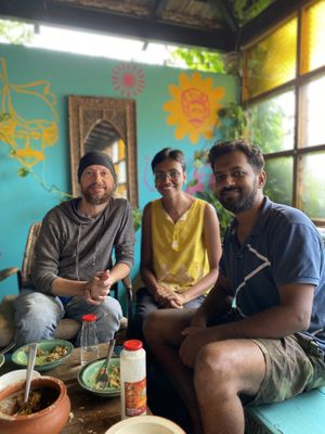 Vegan people   at Terrassen Cafe in Kuilapalayam