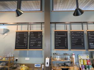 Vegan milk available for hot drinks, many vegan and vegetarian options on menu at Park Café in Bodmin