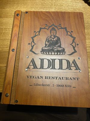 Sehr schöne und hochwertige Karte   at ADIDA in Cologne