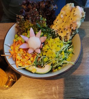 Pagoda bowl at ADIDA in Cologne