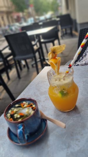 Jasmin tea with goji and a homemade lemonade (Kiss something) at ADIDA in Cologne