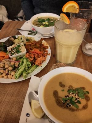 Antipasti und Suppen at Vengo Die Gemusekuche in Bremen