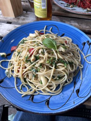 aglio e olio  at Vengo Die Gemusekuche in Bremen
