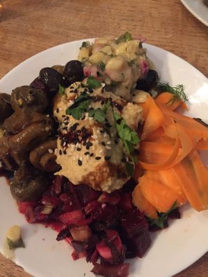 Gemischter Antipastiteller  at Vengo Die Gemusekuche in Bremen