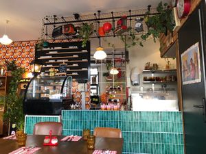 Bar at Promenade in La Rochelle