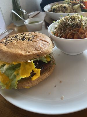 El elemnt Bruder  at Te Quiero Verde in San Cristobal De Las Casas