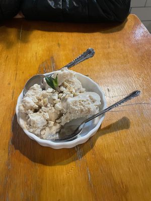 Peanut ice cream   at Te Quiero Verde in San Cristobal De Las Casas