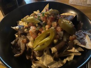 Nachos w/ vegan cheese and lot of good stuff at Te Quiero Verde (San Cristóbal de las Casas, Chiapas) #nachos #vegancheese at Te Quiero Verde in San Cristobal De Las Casas
