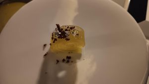 Domingos apple, with silver #Veganuary at Galáxia Skyfood | Skybar in Funchal