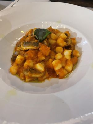   at The Drunken Sailor in Roatan