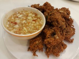 Greong Plee at Kin-Lum Vegetarian in Chiang Mai