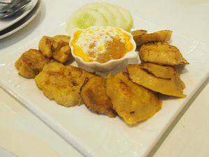 Mushroom satay (really wanna know what kind of mushrooms these were!!) at Kin-Lum Vegetarian in Chiang Mai