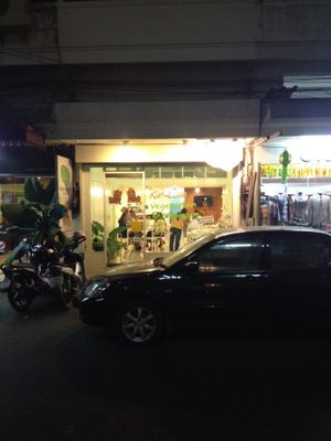 Front of the restaurant at Kin-Lum Vegetarian in Chiang Mai