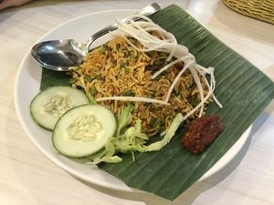 nasi goreng kampong $8.50 👍🏻👍🏻👍🏻 at Gokul Raas Vegetarian - Little India in Central Singapore
