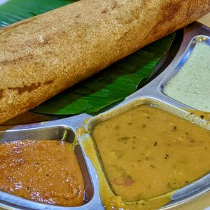 Paper Masala Dosa at Gokul Raas Vegetarian - Little India in Central Singapore