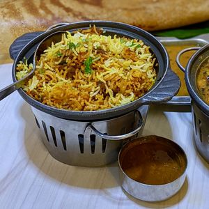 Chef Samsuddin Dum Briyani at Gokul Raas Vegetarian - Little India in Central Singapore