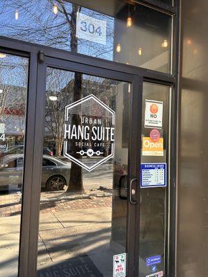 Exterior   at Urban Hang Suite in Richmond