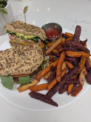 Impossible burger at Carrot Express  in Fort Lauderdale
