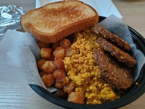 Sausage & Scramble Platter at Vida Verde in Johnstown