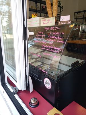 vegan sorbets - sold at the ice cream window at Karl Mag‘s Süß  in Chemnitz
