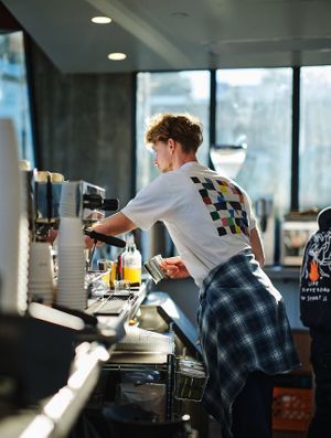 mu.sō coffee barista at work  at mu.sō coffee  in Los Angeles