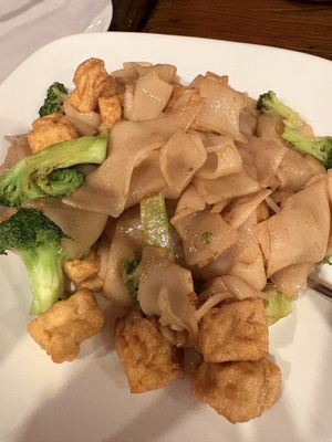 Pad see ew  at TipThai Thai Cuisine in Washington