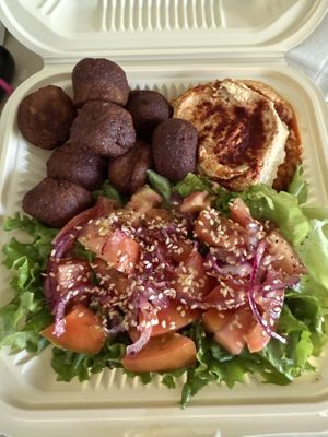 Falafel hummus plate  at vegantamarindo in Tamarindo